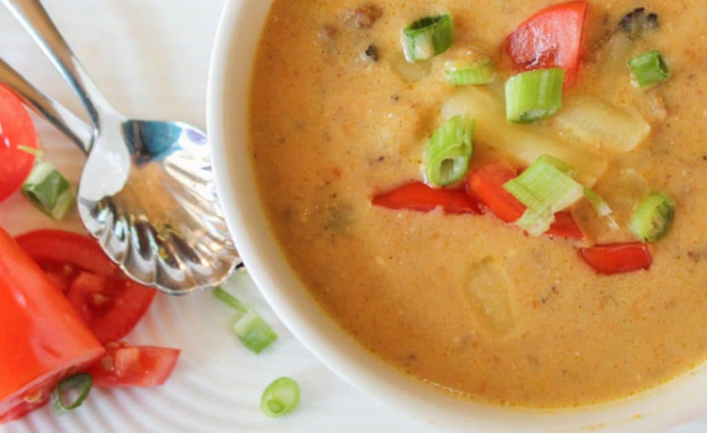 Instant Pot Bacon Cheeseburger Soup